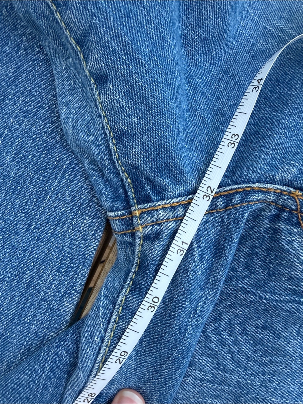 Levi’s 515 Boot Cut Jeans - Picture 7 of 8